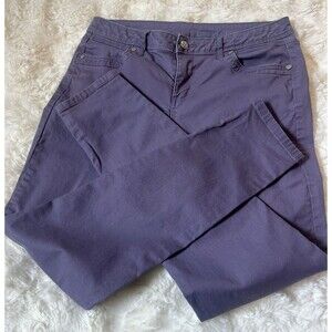 Womens Simply Vera Wang Skinny Jeans. Size 8 Lavender